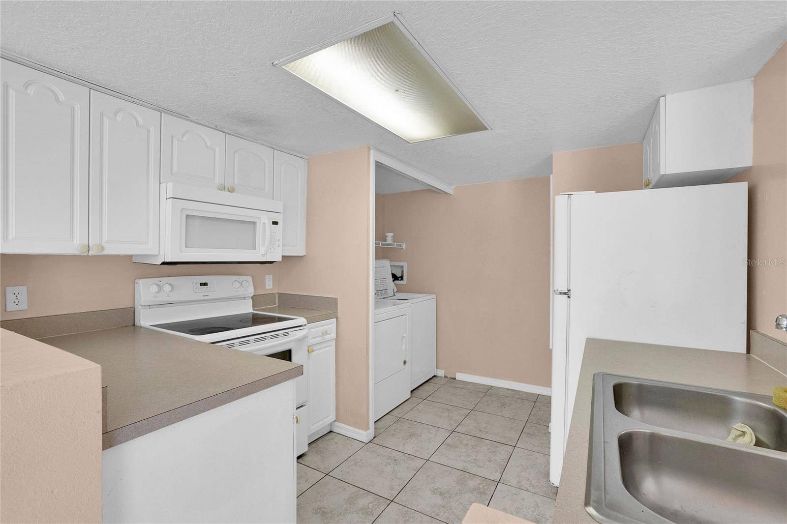 2918 FAN PALM DR #Main, Davenport, FL 33897