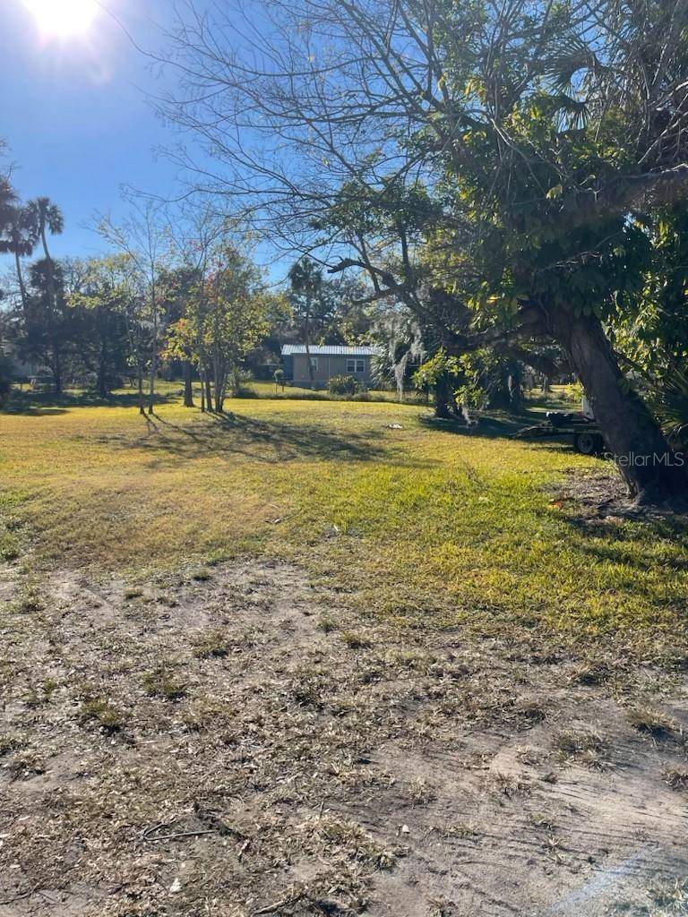 E SPRUCE ST, Daytona Beach, FL 32114