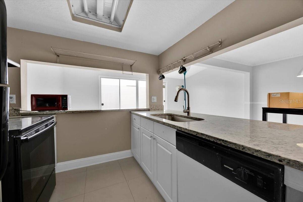 352 CARIBBEAN DR #Main, Davenport, FL 33897
