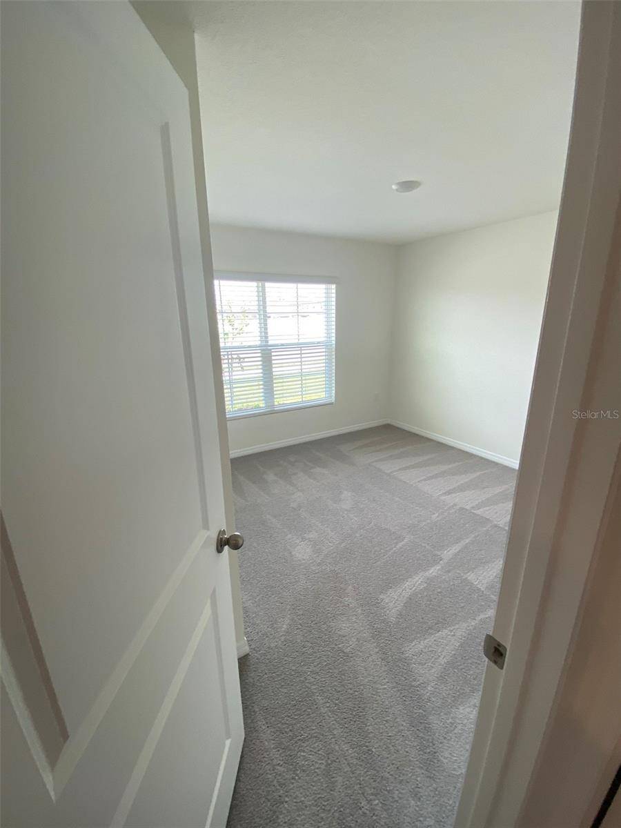 8864 SW 49TH CIR, Ocala, FL 34476