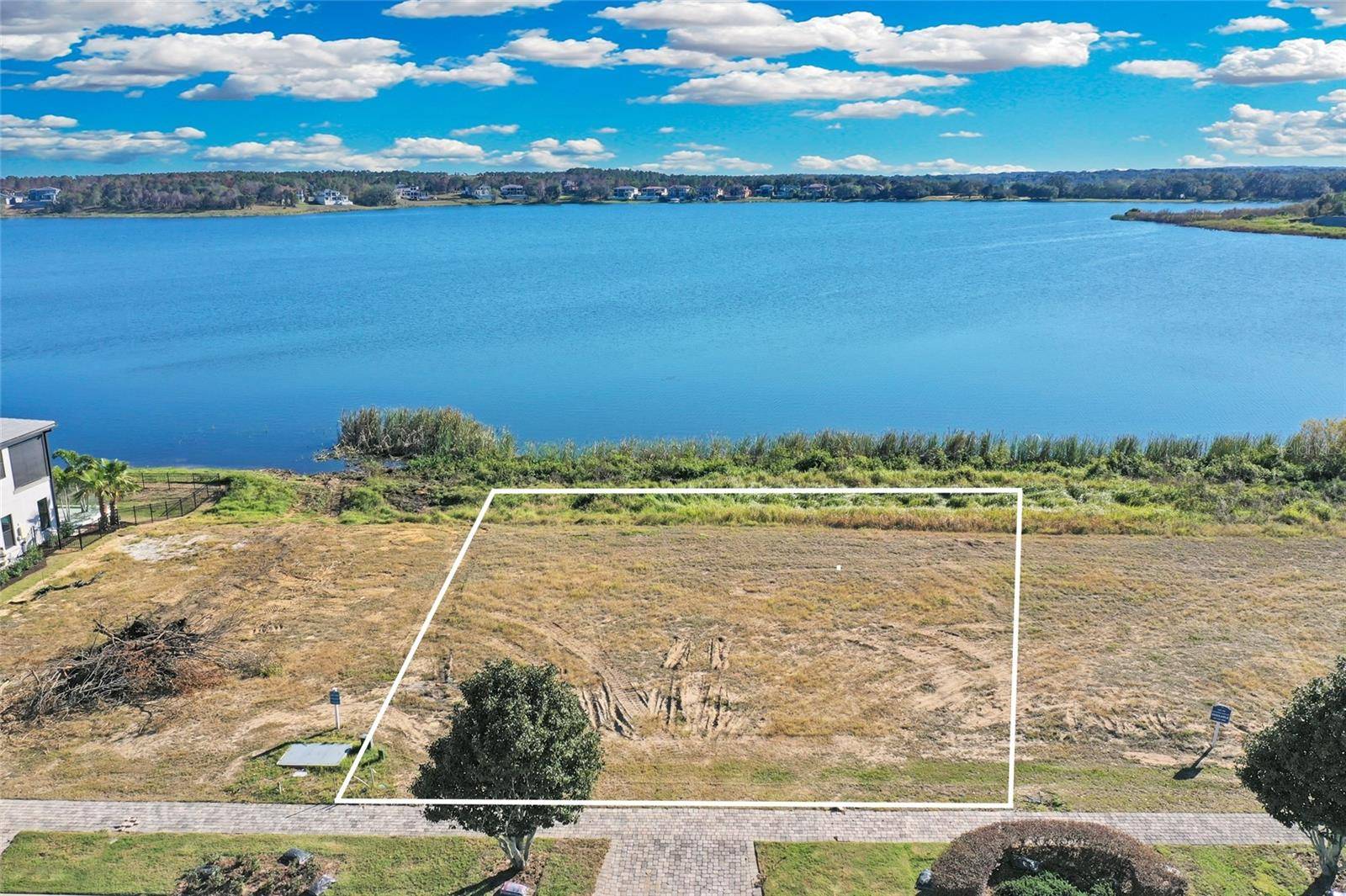 16626 BOLSENA DR, Bella Collina, FL 34756