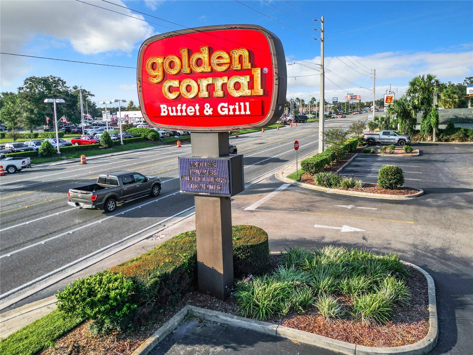 2111 SW COLLEGE RD, Ocala, FL 34471