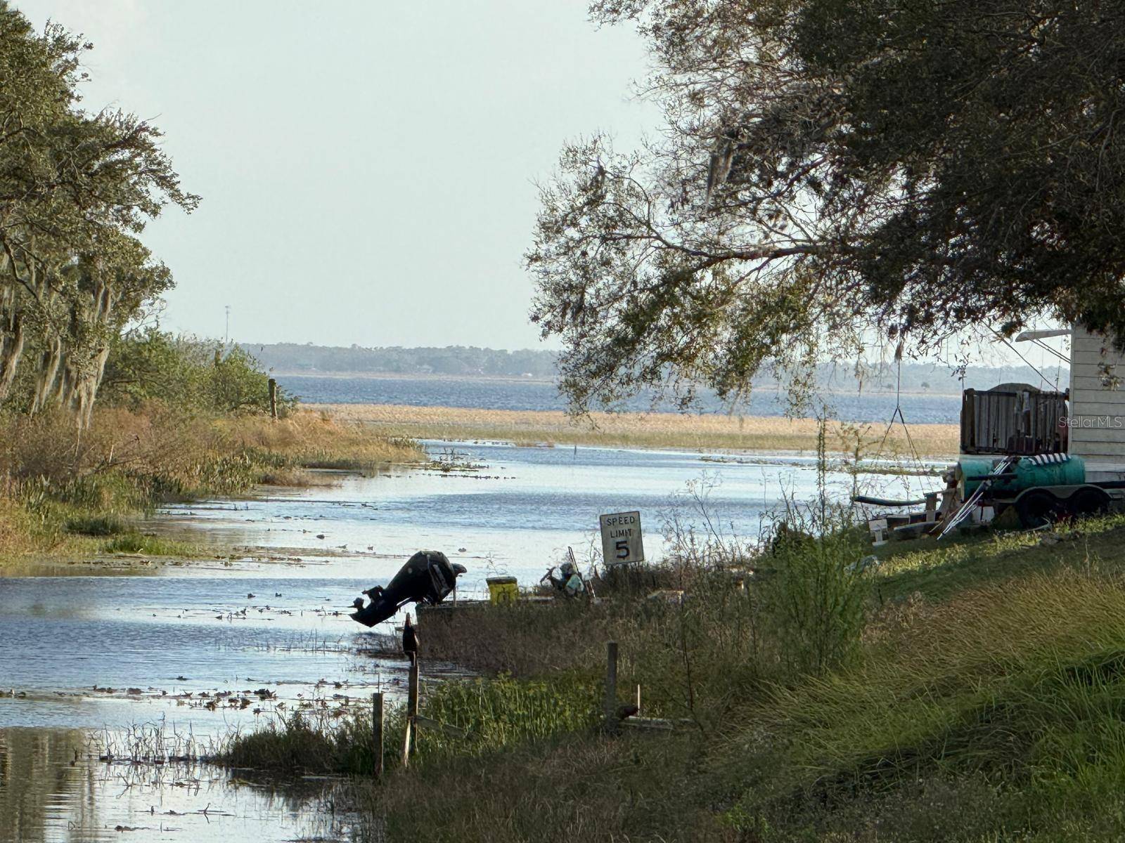 CANAL CT, Lake Wales, FL 33859