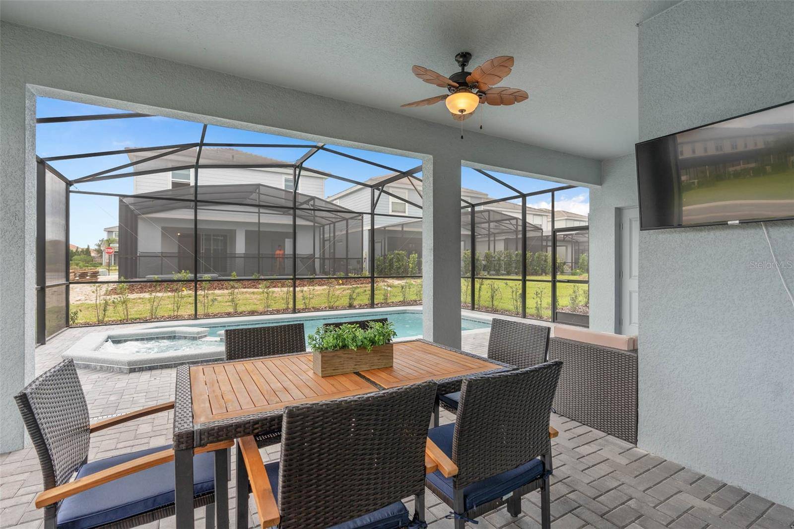 7180 OAKMOSS LOOP, Davenport, FL 33837