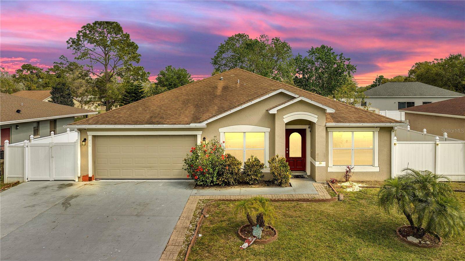 639 MESILLA DR, Kissimmee, FL 34758