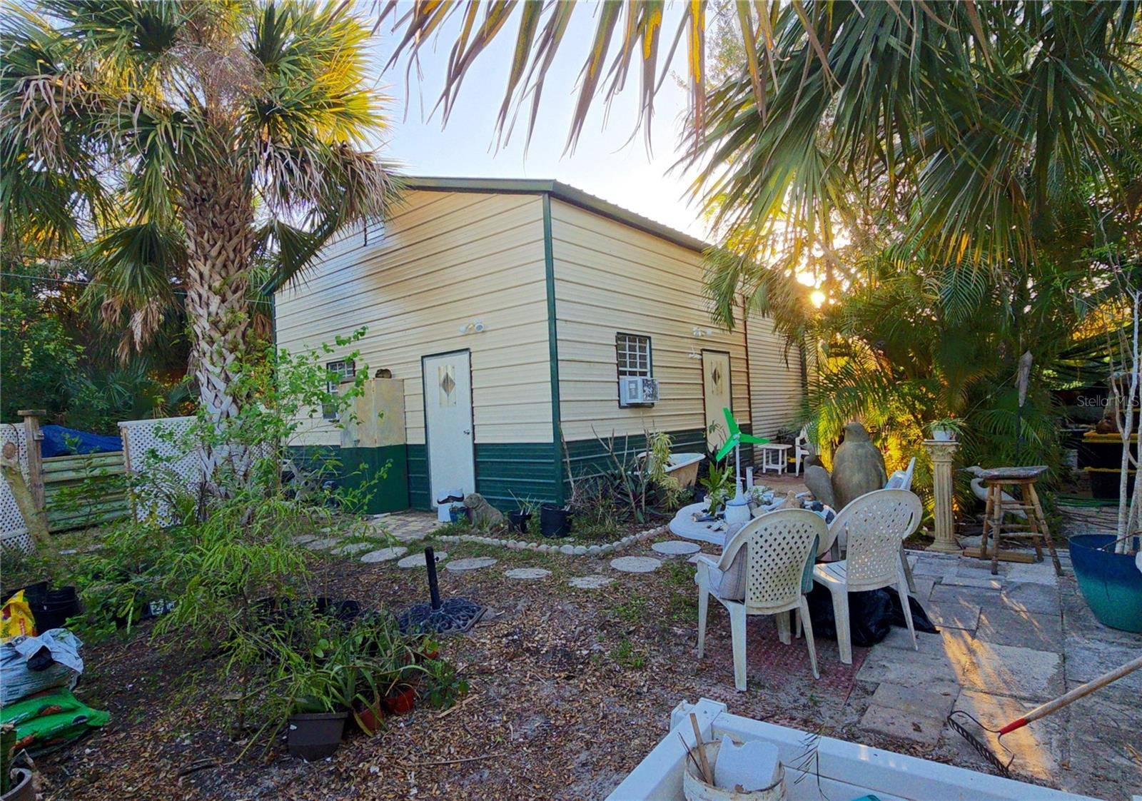 18671 KERRVILLE CIR, Port Charlotte, FL 33948