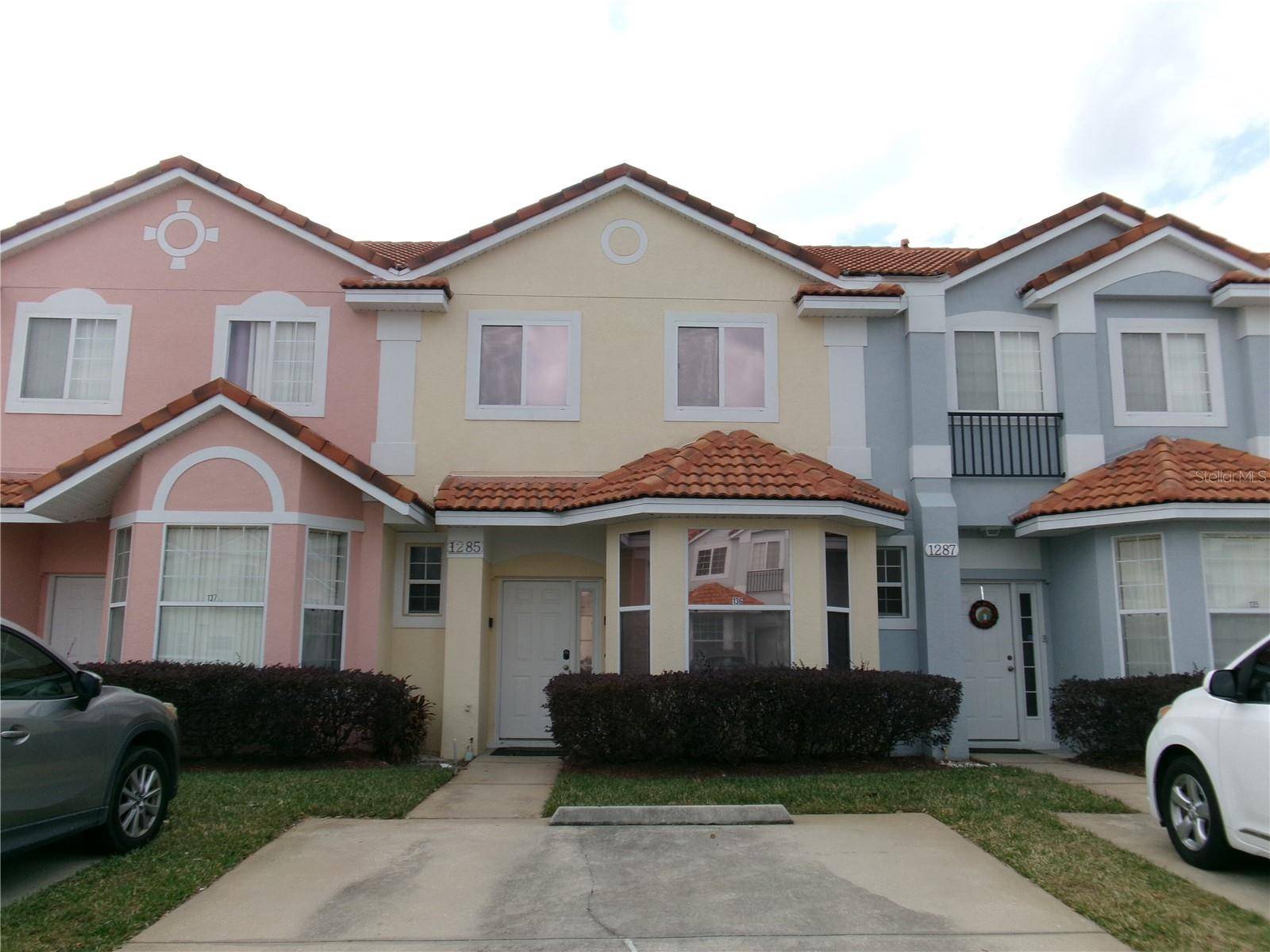 1285 S SOUTH BEACH CIRCLE CIR, Kissimmee, FL 34746