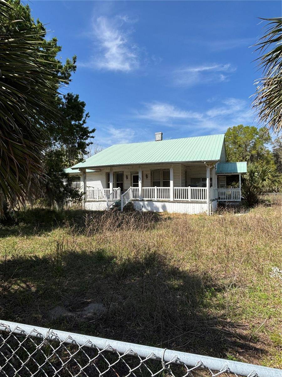 1970 MCBRIDE RD, Seville, FL 32190