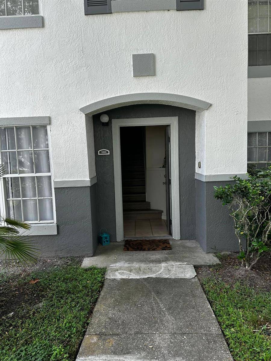 4352 S KIRKMAN RD #1204, Orlando, FL 32811