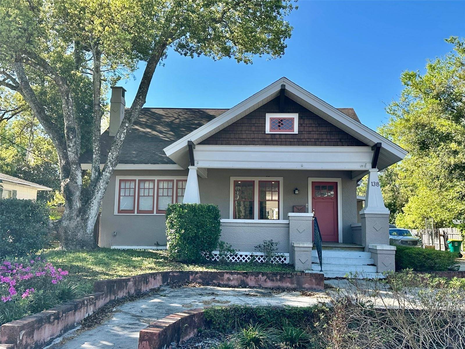 138 W STETSON AVE, Deland, FL 32720