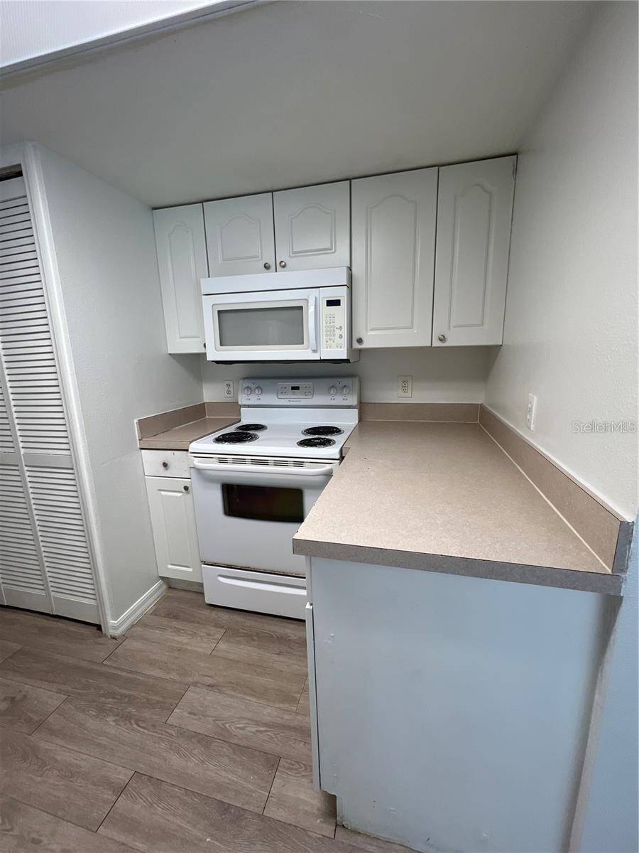 711 CARIBBEAN DR #Main Unit, Davenport, FL 33897