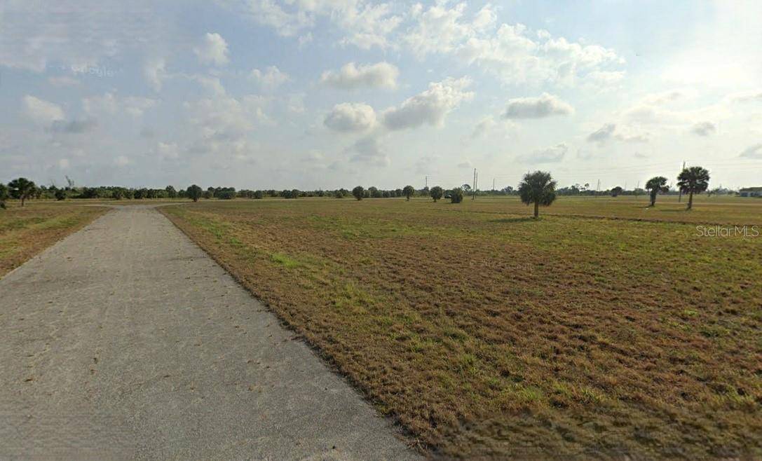 8 SPRUCE LN, Placida, FL 33946