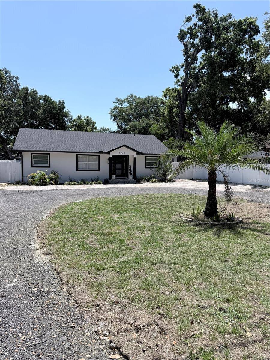 1243 DINGENS AVE, Windermere, FL 34786
