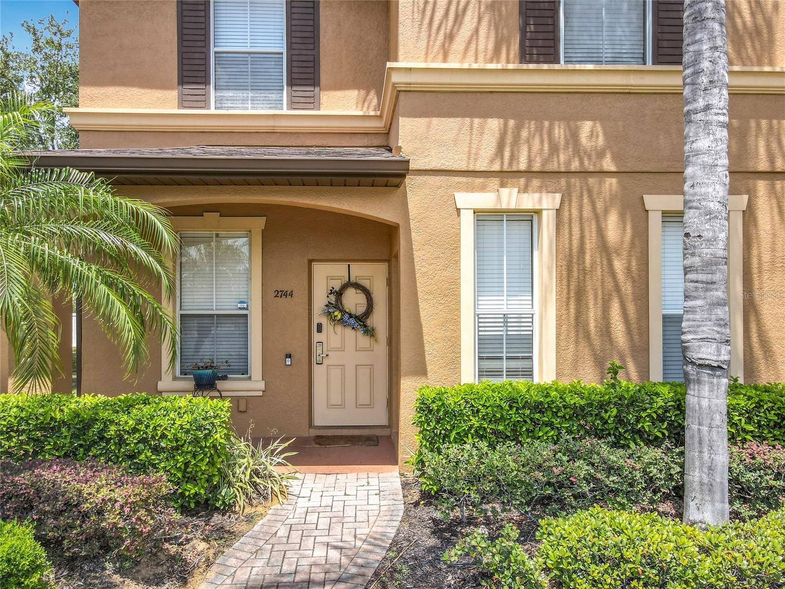 2744 CALABRIA AVE, Davenport, FL 33897