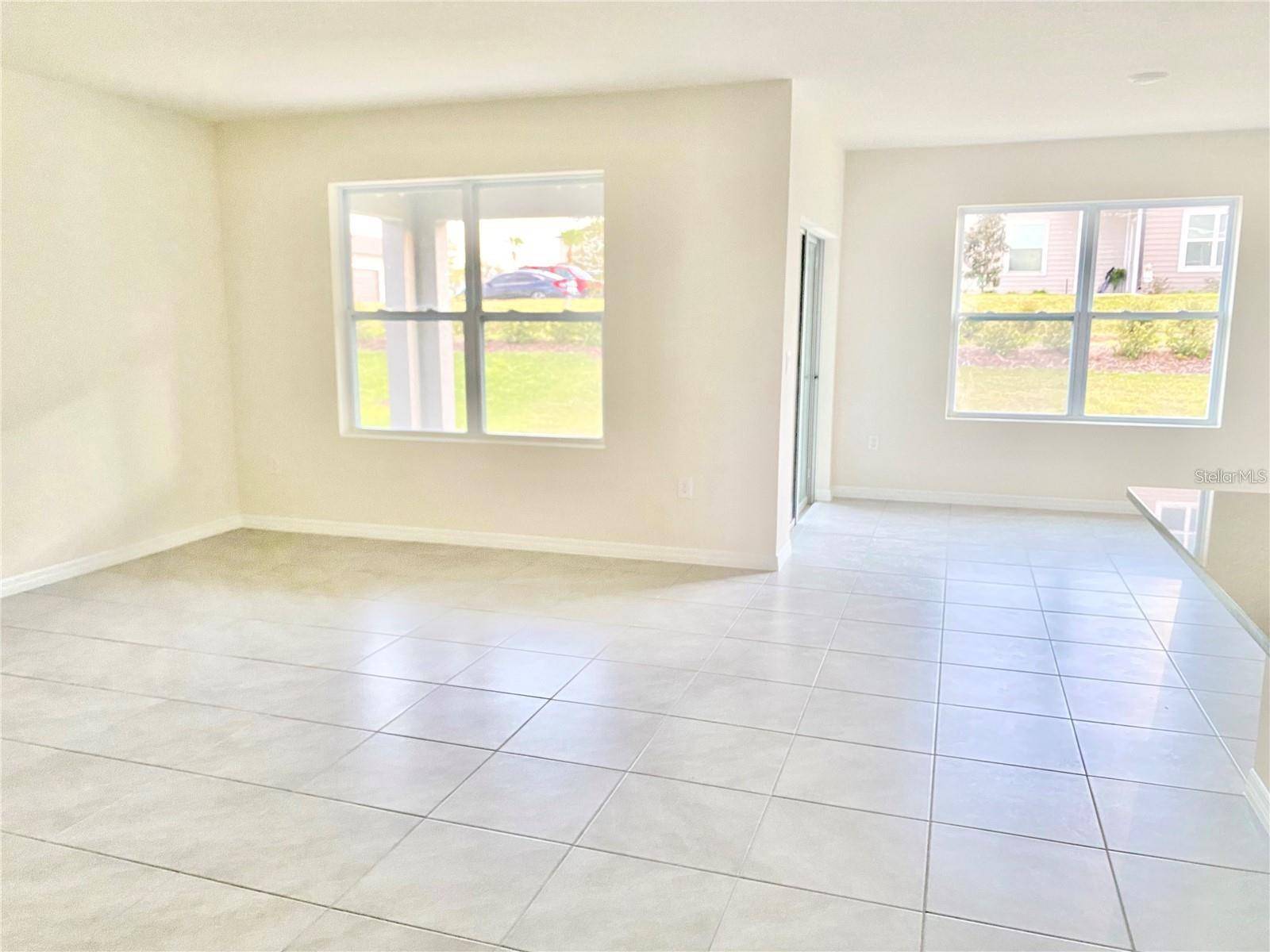 2637 ROWAN ST, Tavares, FL 32778