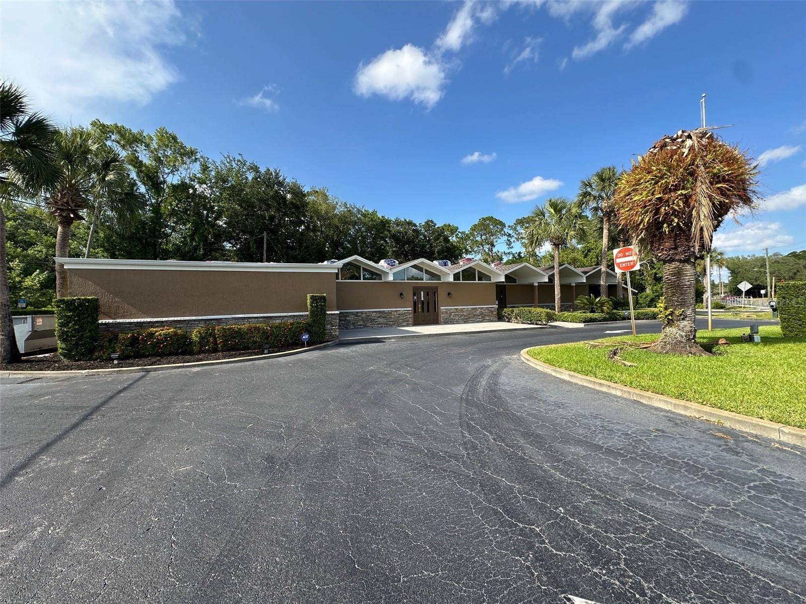 500 E AIRPORT BLVD, Sanford, FL 32773