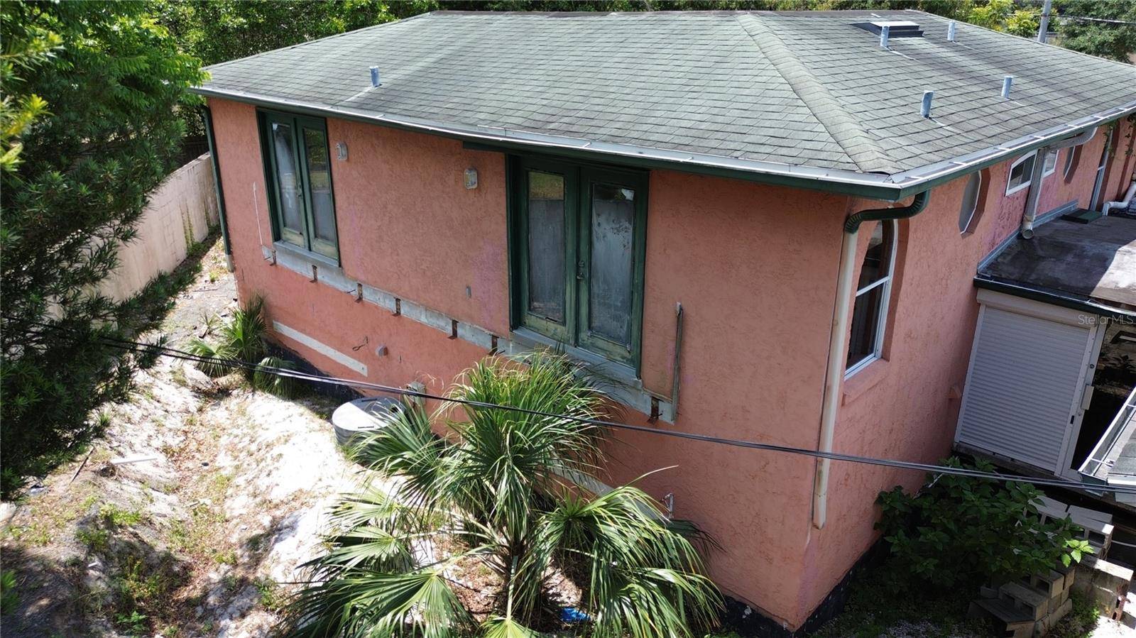 300 BROADVIEW AVE, Altamonte Springs, FL 32701