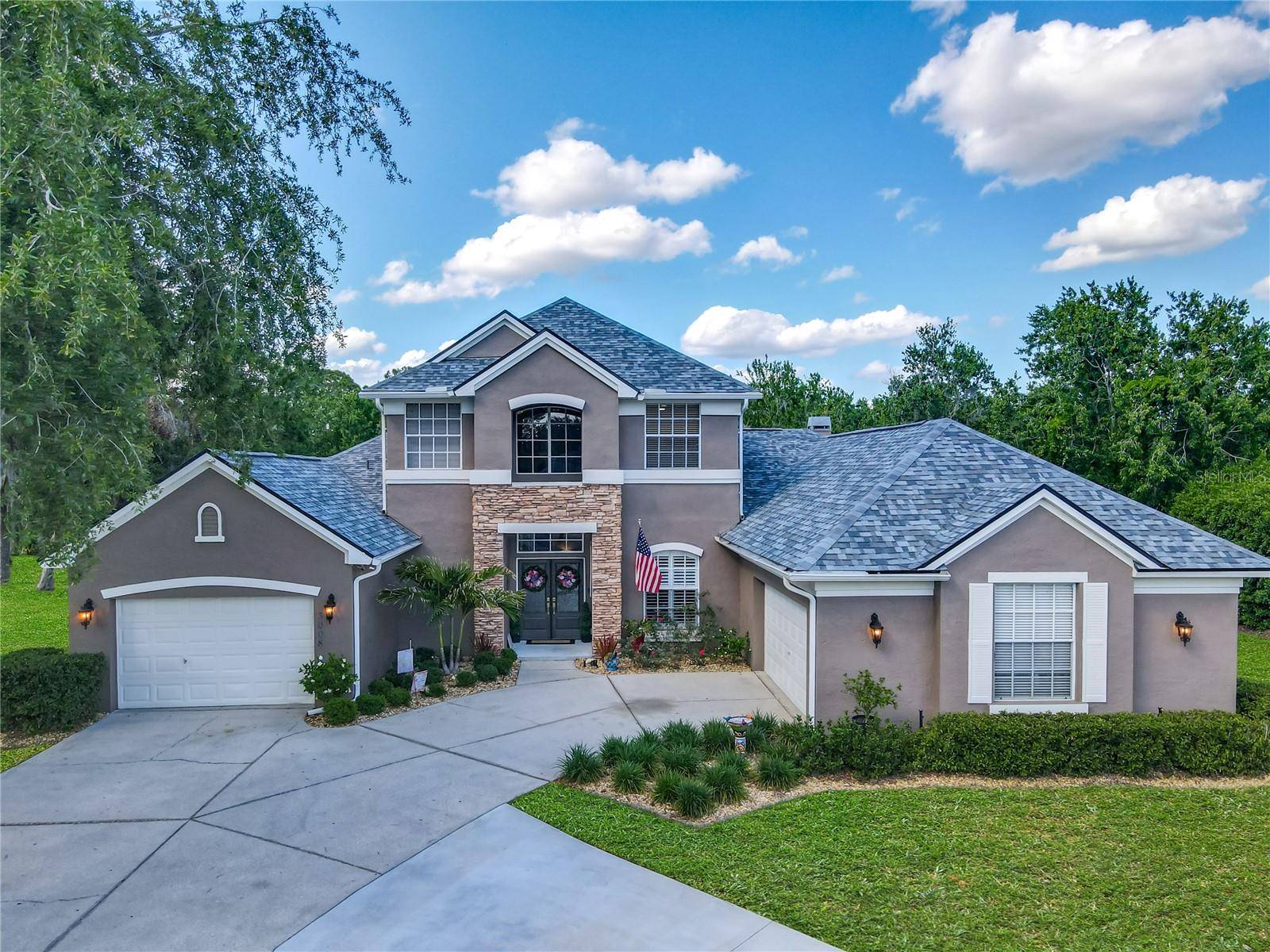 3008 SUTTON WOODS DR, Plant City, FL 33566