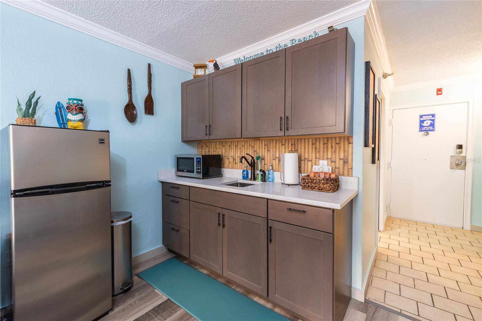 2043 S ATLANTIC AVE #105, Daytona Beach Shores, FL 32118