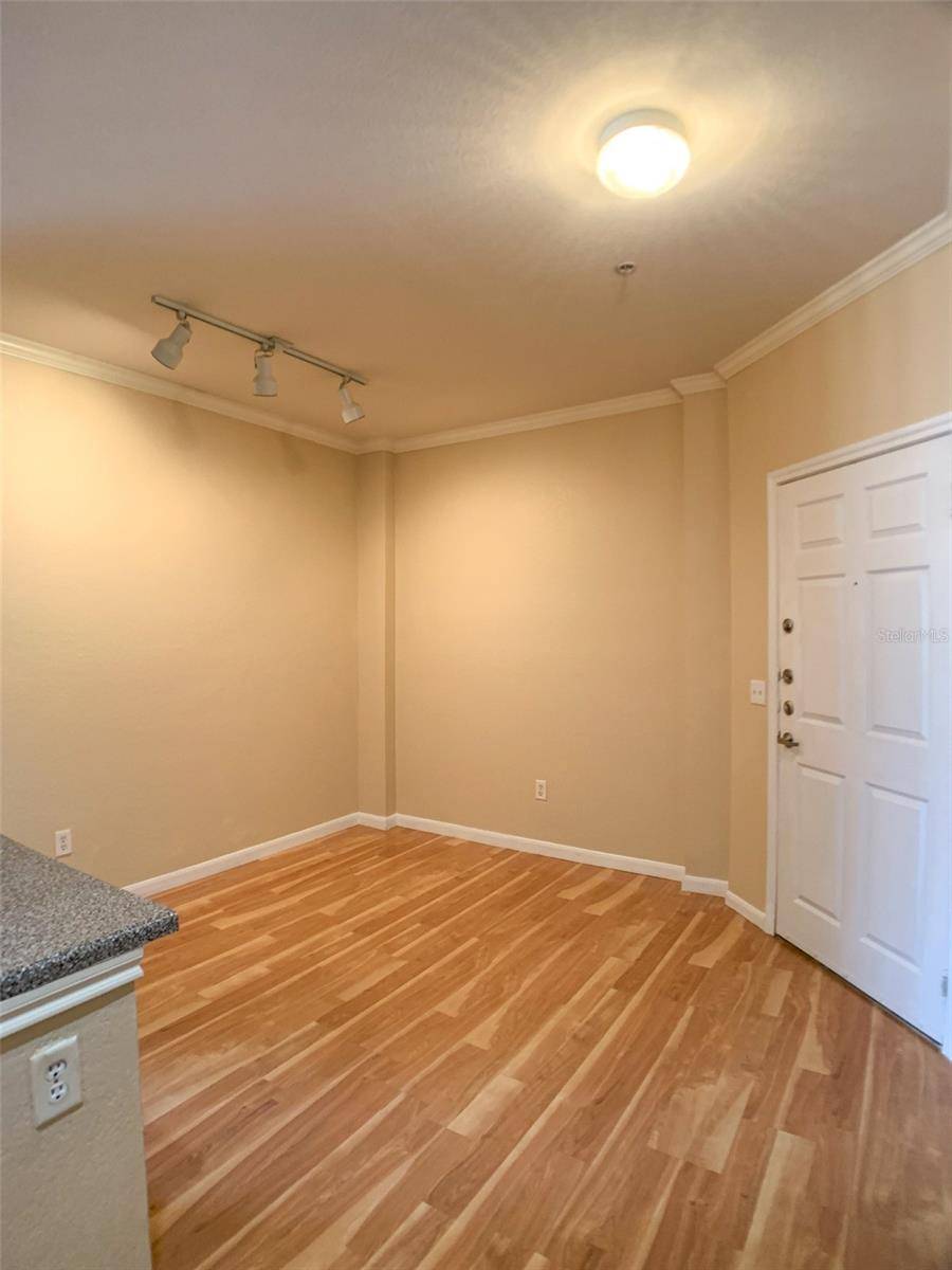 860 N ORANGE AVE #428, Orlando, FL 32801