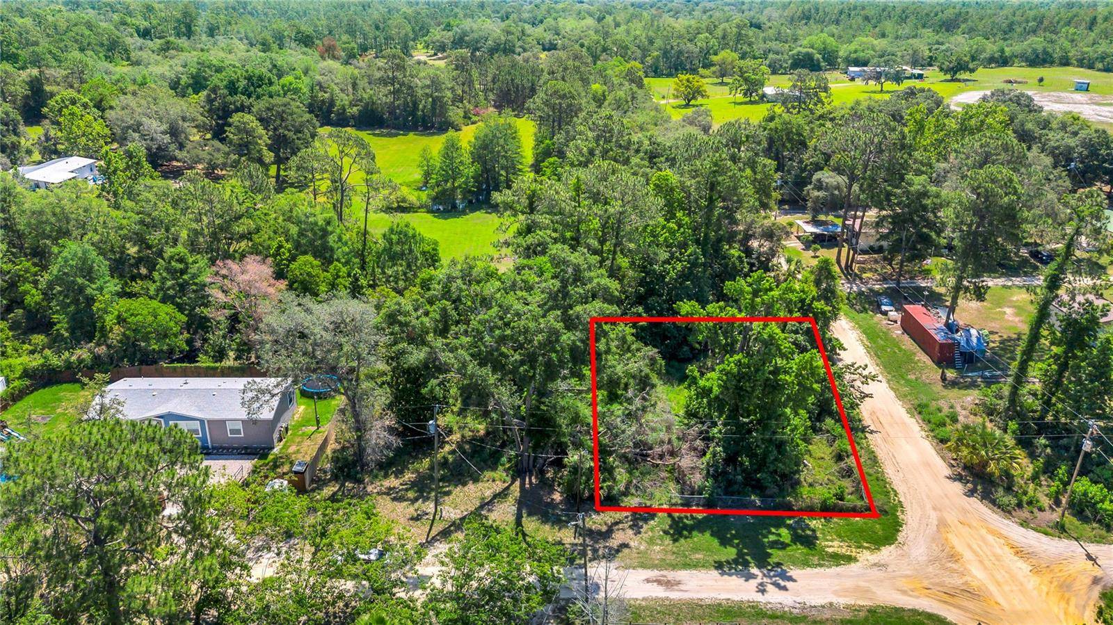 40850 PINE TREE LN, Eustis, FL 32736