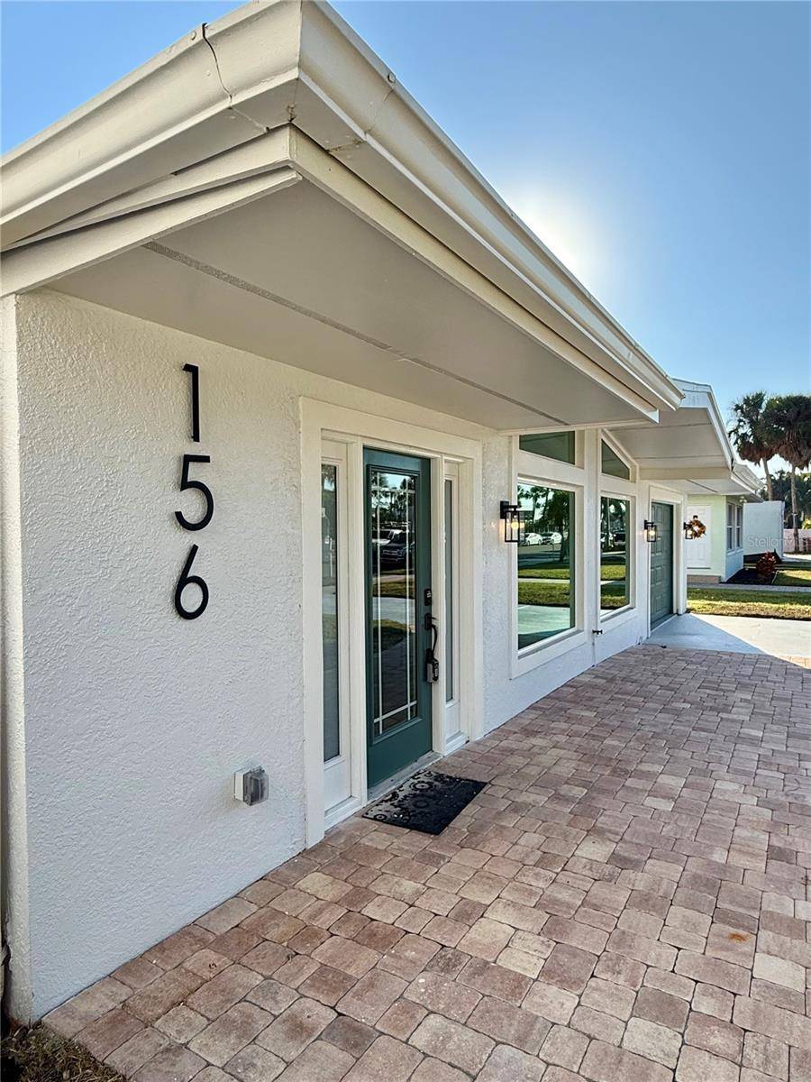 156 N BLVD OF THE PRESIDENTS, Sarasota, FL 34236