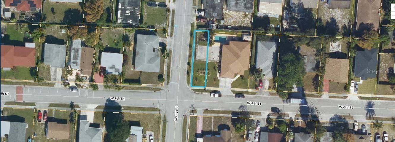 W 6TH ST, Riviera Beach, FL 33404