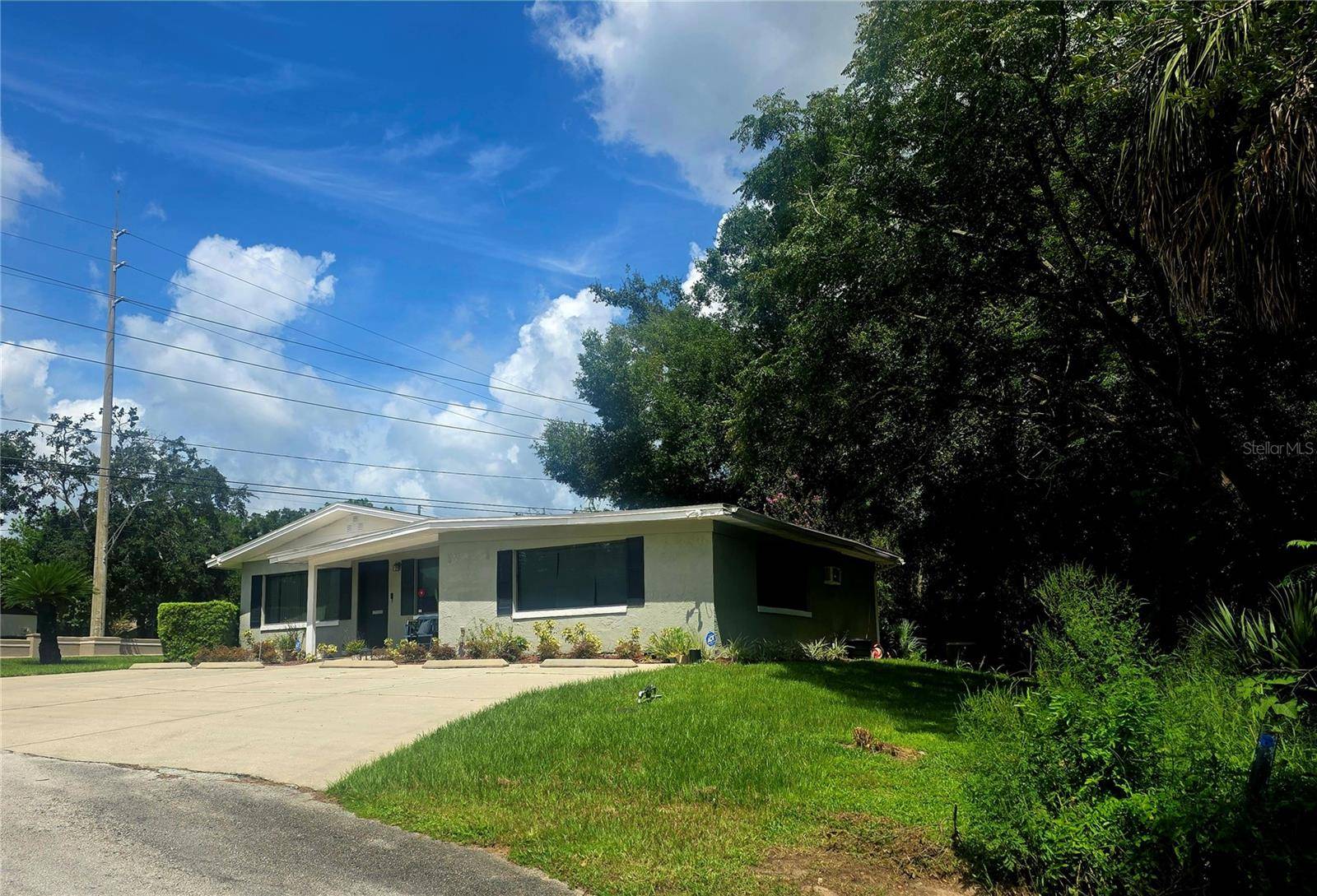 498 ESTHER LN, Altamonte Springs, FL 32714