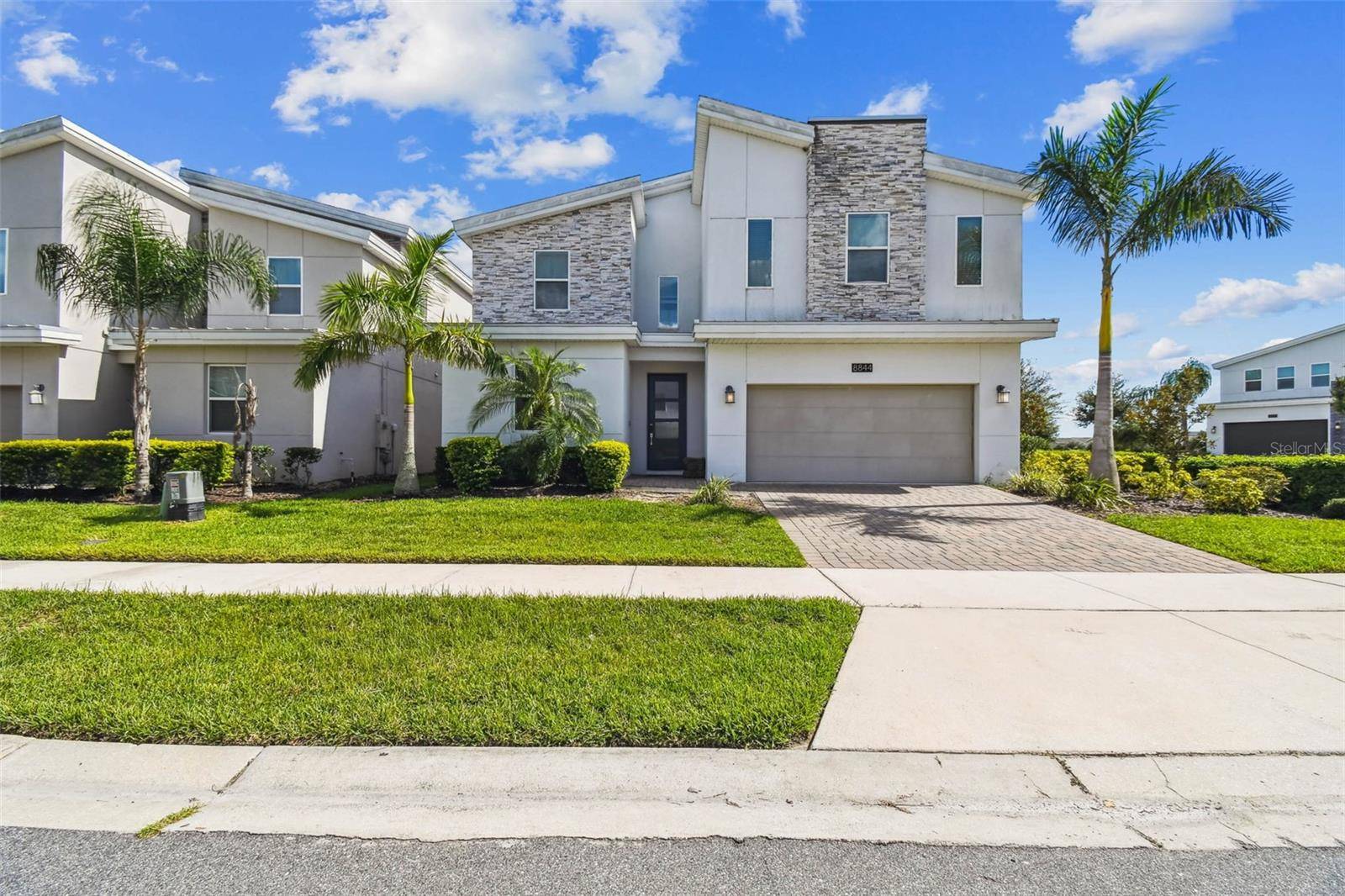 8844 CRUDEN BAY CT, Davenport, FL 33896