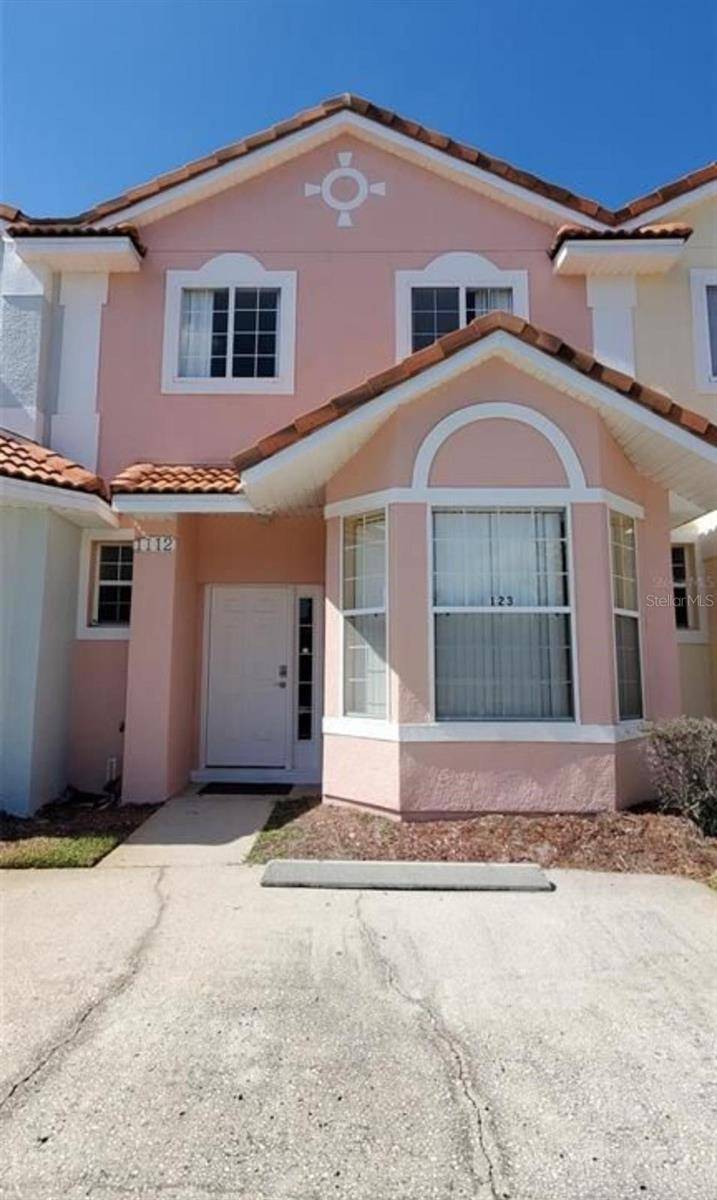 1112 S BEACH CIR, Kissimmee, FL 34746