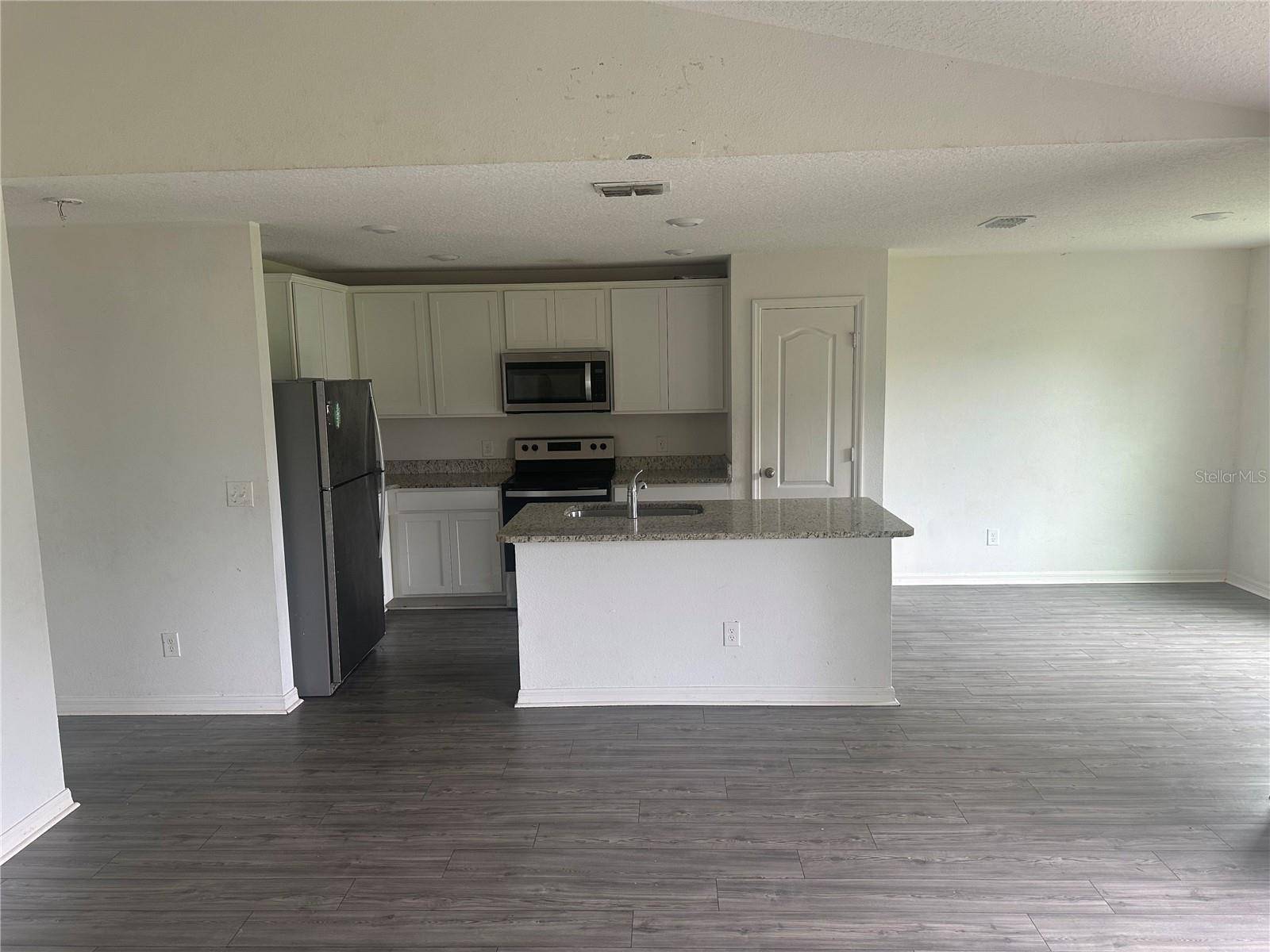 521 BIG BLACK WAY, Kissimmee, FL 34759