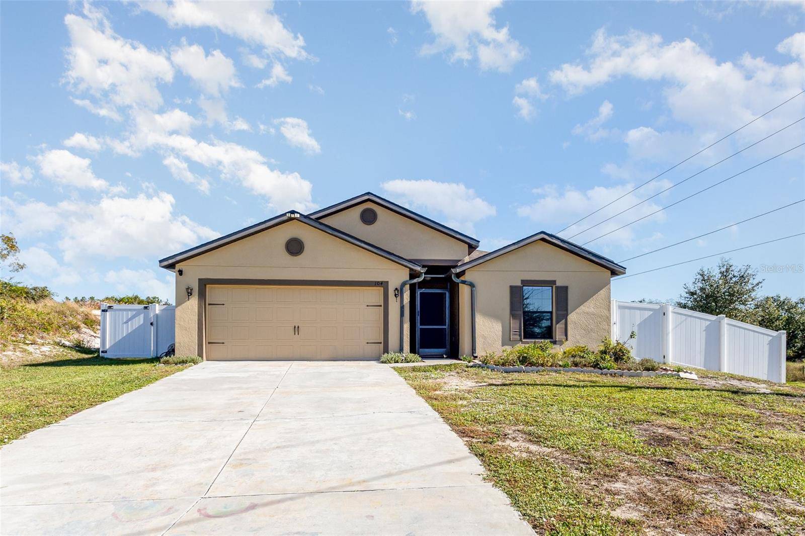 104 JASMINE CIR, Kissimmee, FL 34759