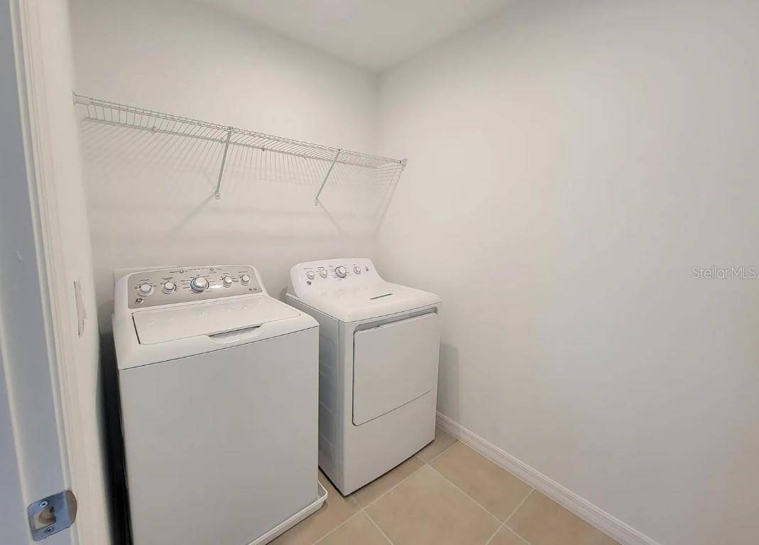 216 AQUAMARINE LN, Kissimmee, FL 34758