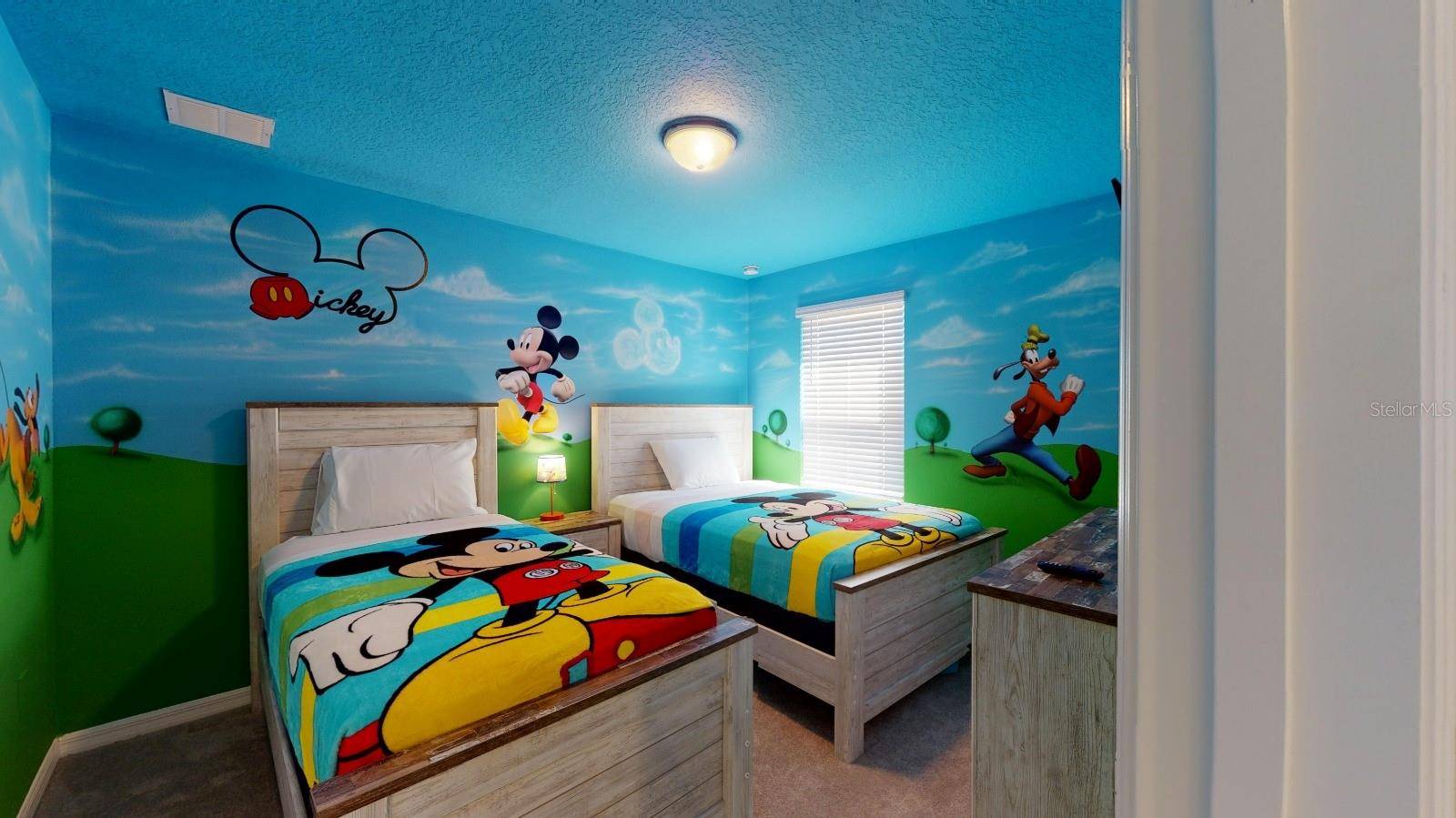 2438 TANGIER DR, Kissimmee, FL 34747