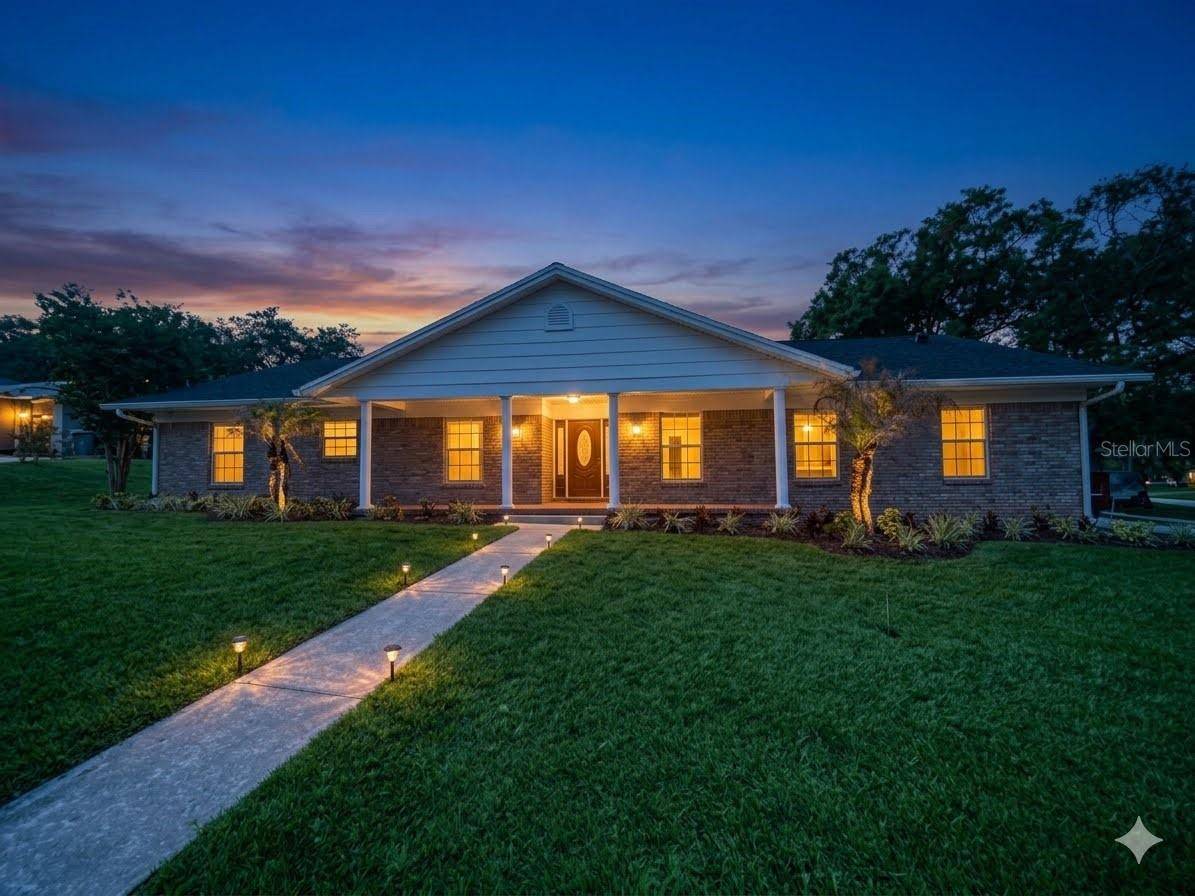 1449 ERROL Pkwy, Apopka, FL 32712