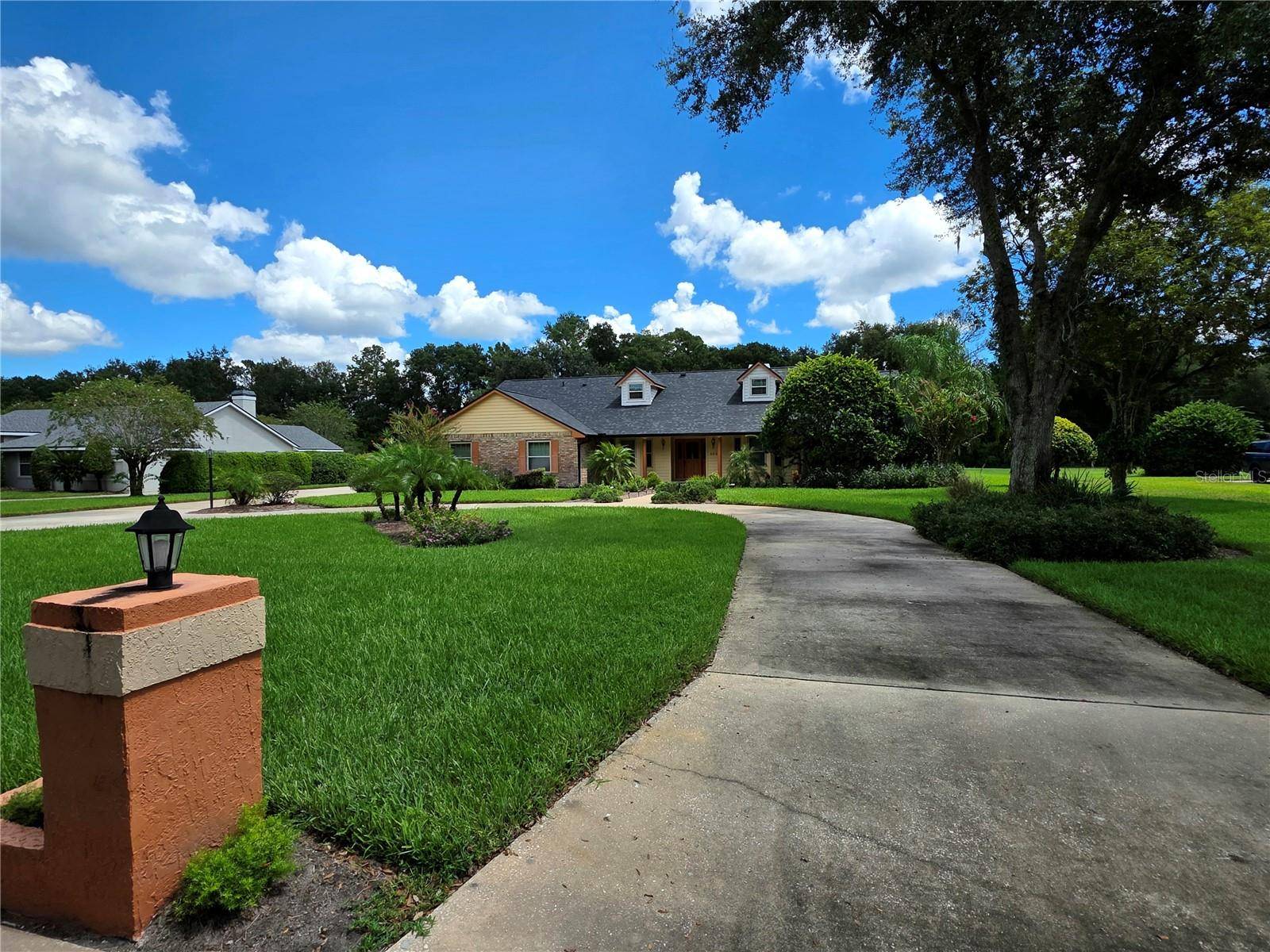 2325 RIVER TREE CIR, Sanford, FL 32771