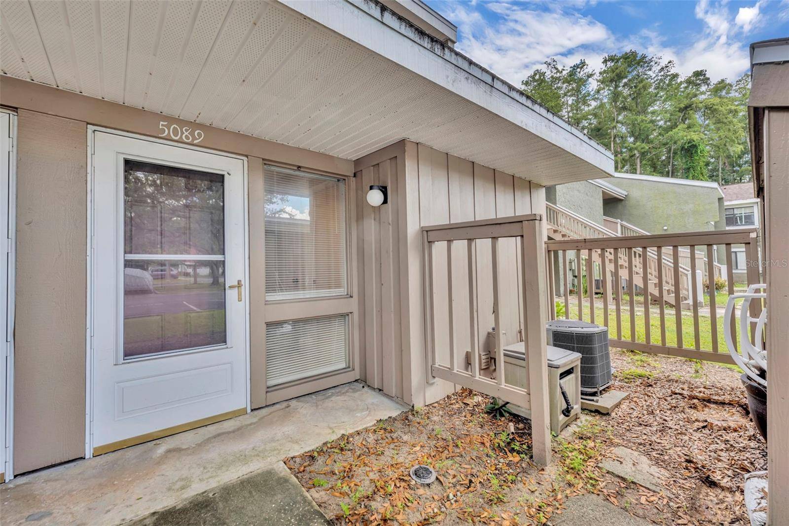 5089 EAGLESMERE DR #D09, Orlando, FL 32819