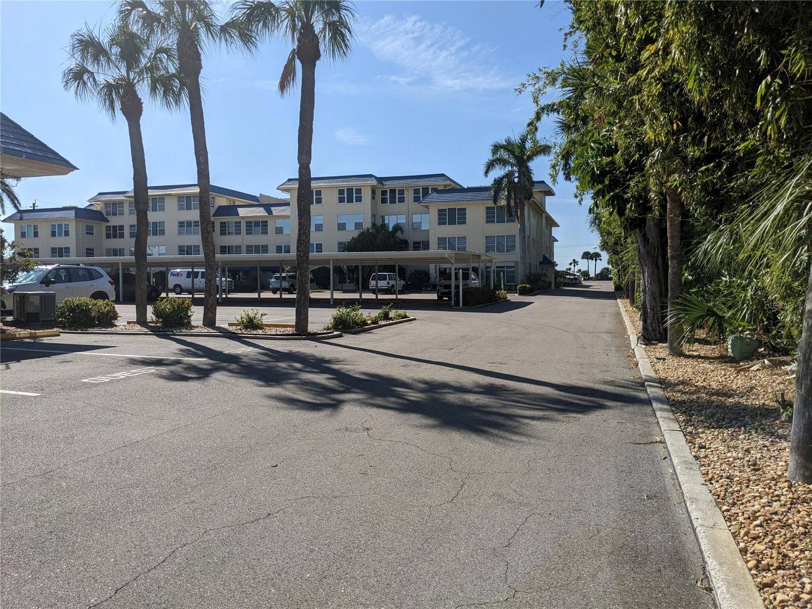 3806 GULF OF MEXICO DR #C208, Longboat Key, FL 34228