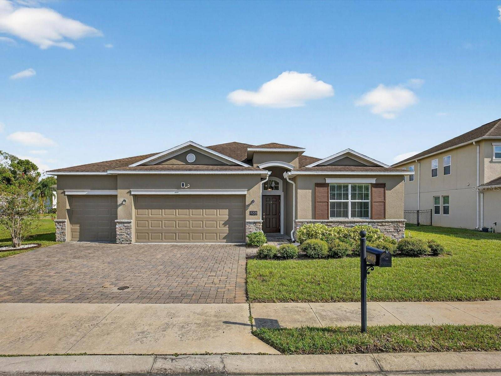 466 BRUNSWICK DR, Davenport, FL 33837
