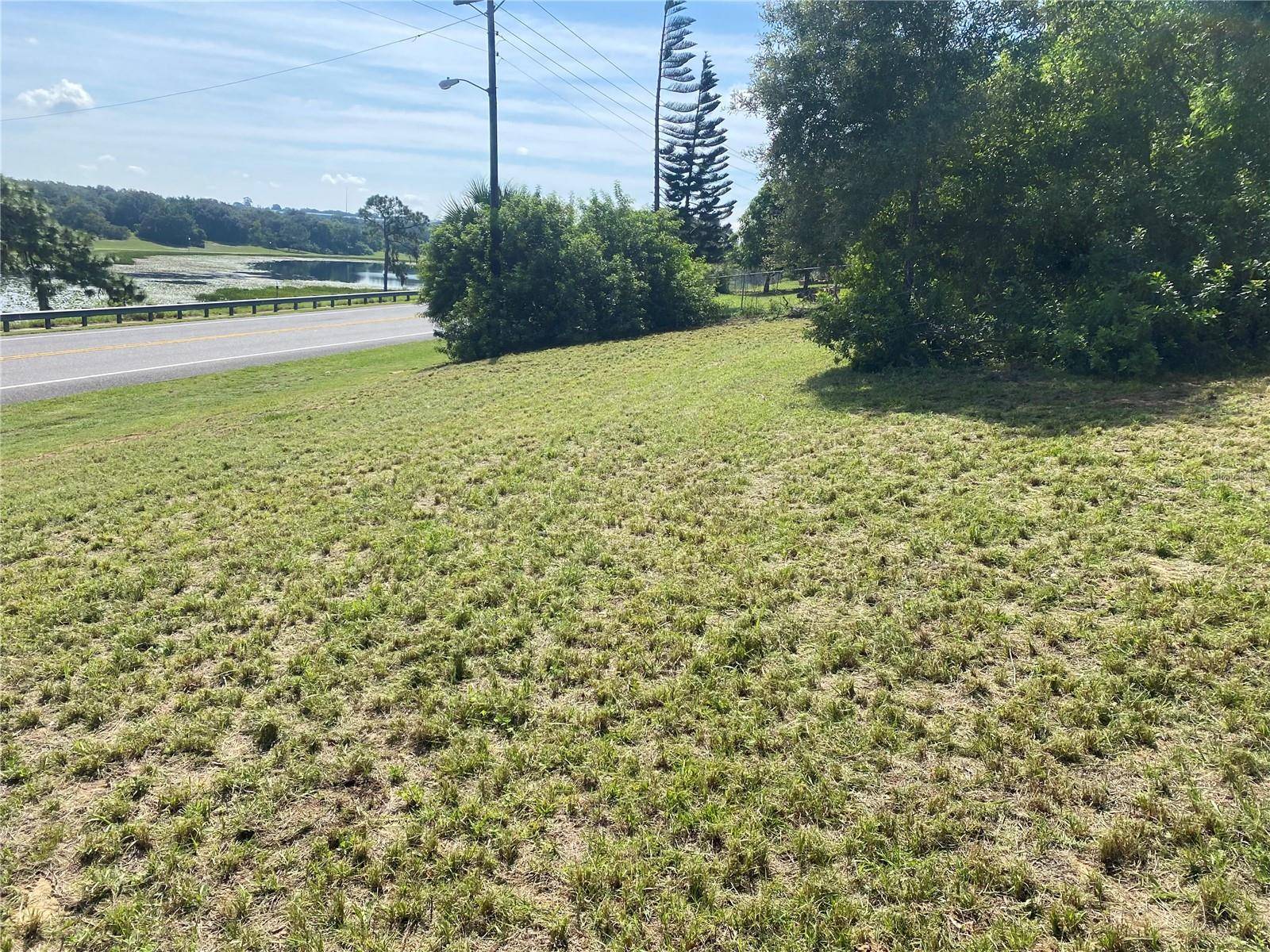 LAKEVIEW AVE, Dundee, FL 33838
