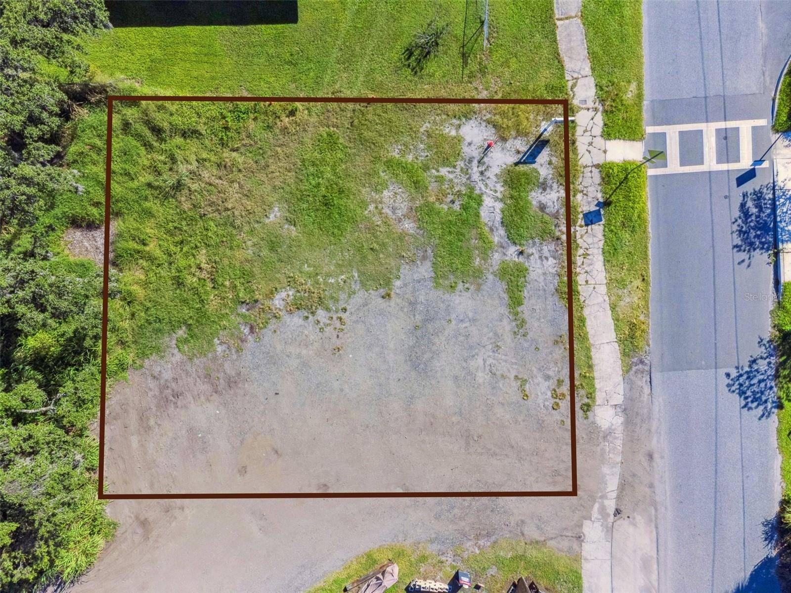 323 E FRANKLIN ST, Oviedo, FL 32765
