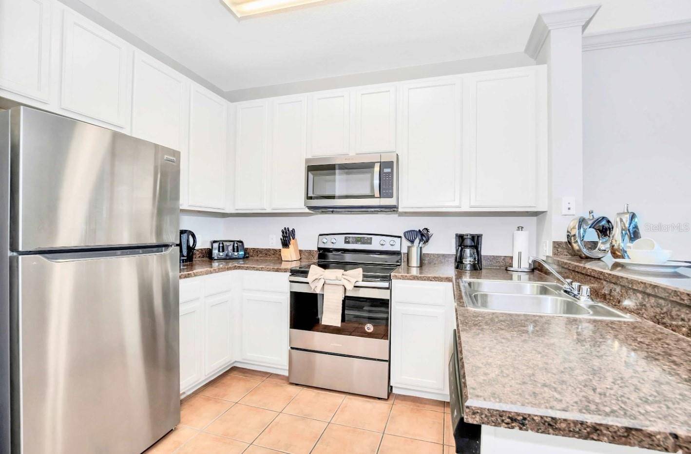 14200 AVALON RD #411, Winter Garden, FL 34787