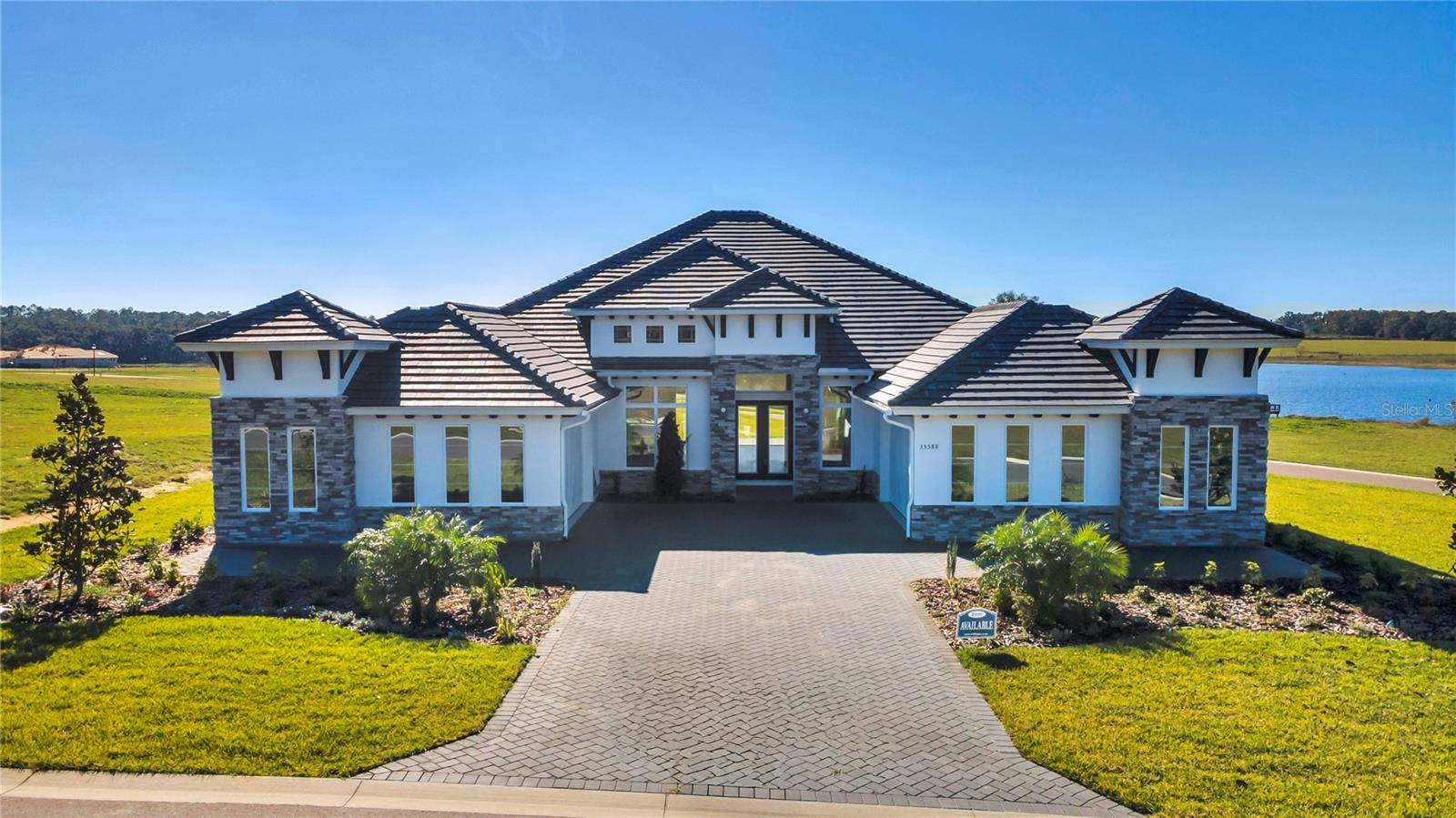 35588 FARMVIEW RD, Dade City, FL 33525