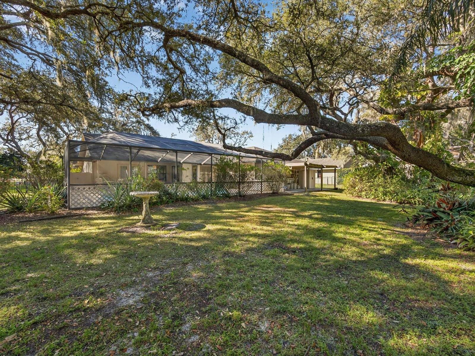 1626 MORNING DOVE LOOP N, Lakeland, FL 33809