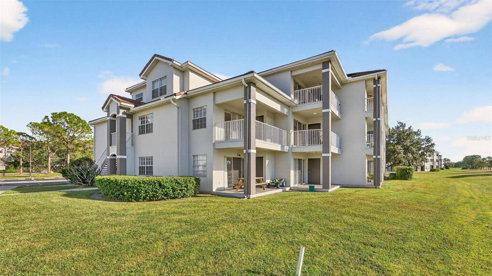 13917 FAIRWAY ISLAND DR #928, Orlando, FL 32837