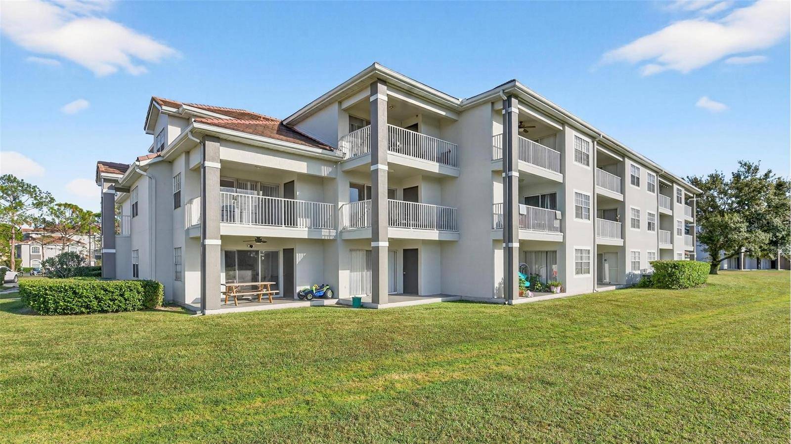 13917 FAIRWAY ISLAND DR #928, Orlando, FL 32837