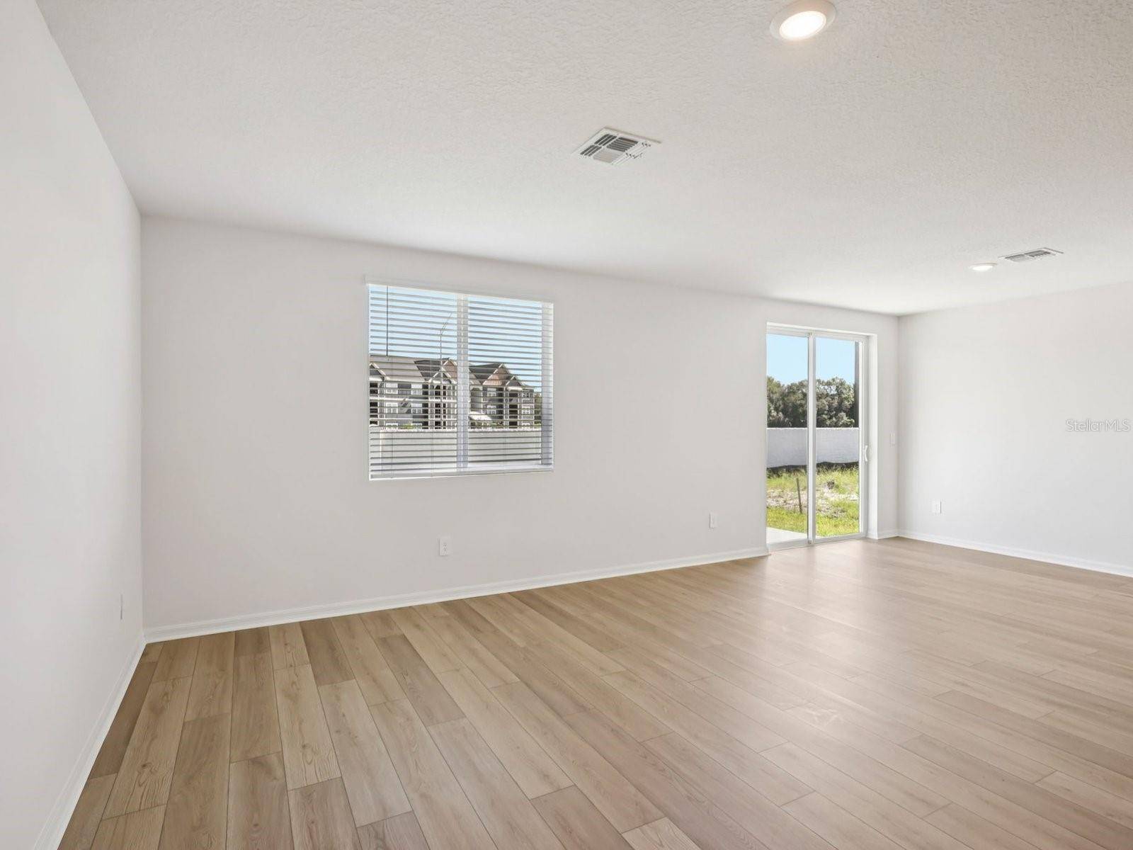 10425 ABUNDANCE GROVE WAY, Parrish, FL 34219
