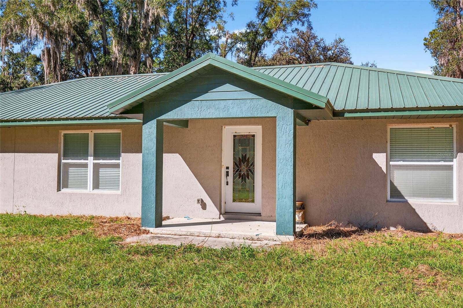 201 N WEST ST, Interlachen, FL 32148