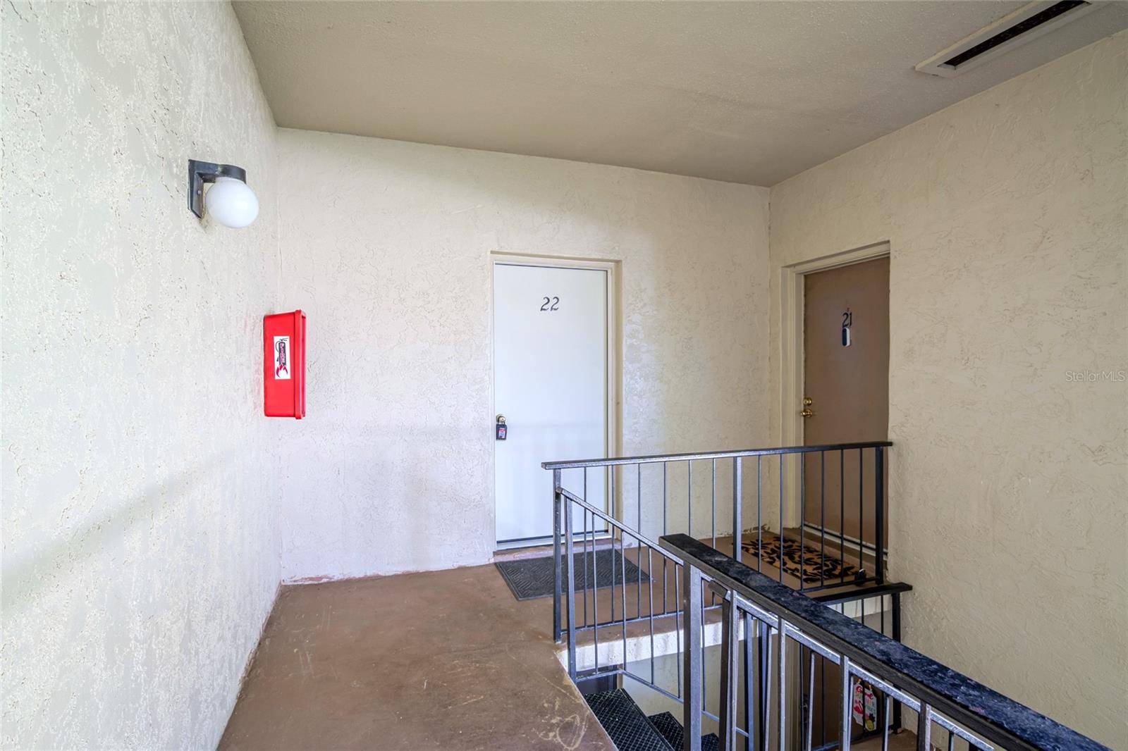 3236 S SEMORAN BLVD #22, Orlando, FL 32822