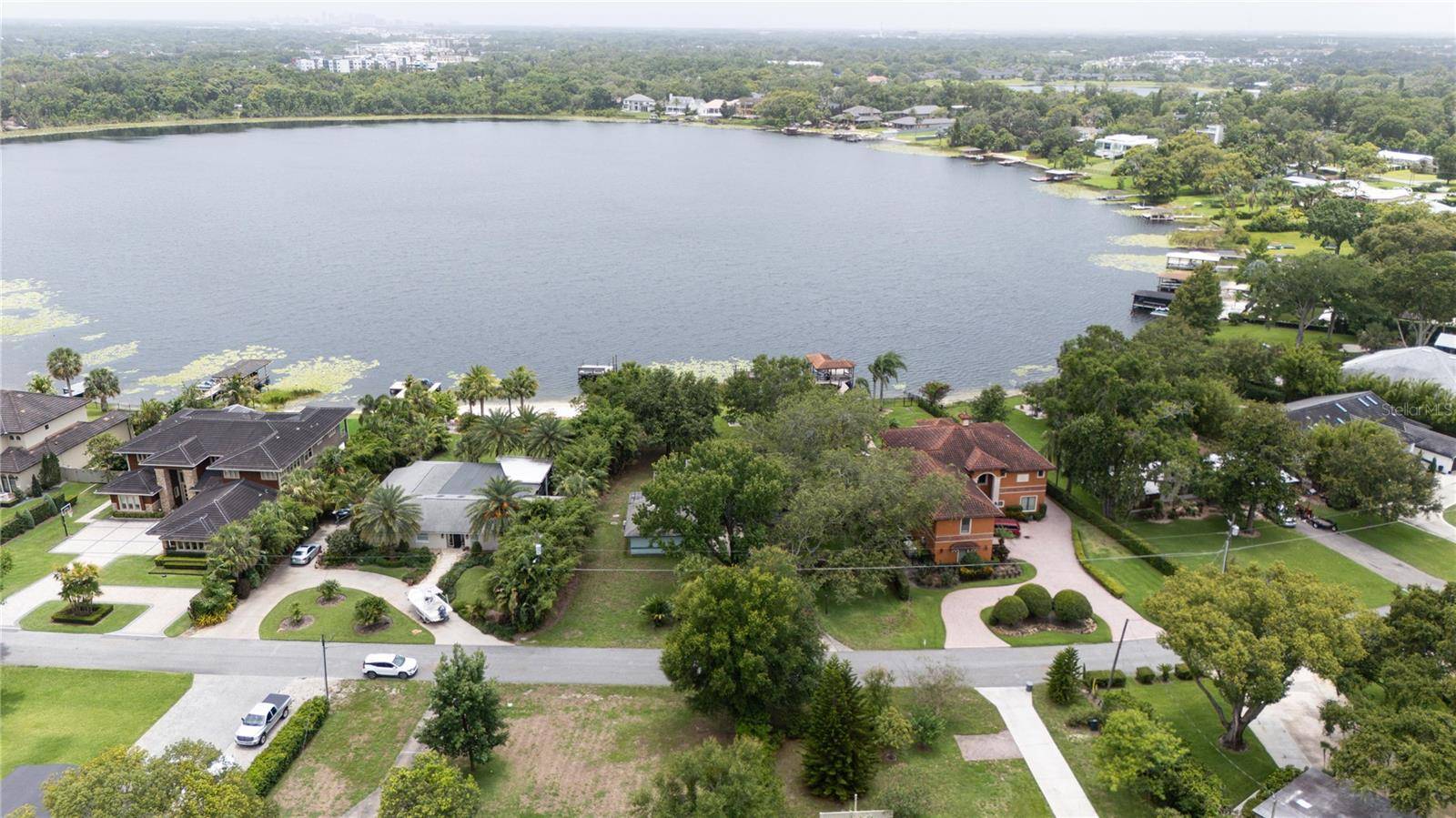 360 LAKE SEMINARY CIR, Maitland, FL 32751